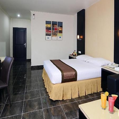 D'Arcici Hotel Plumpang Jakarta Exterior foto